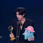 丁程鑫、00后俳優の新星が大銀幕で旋風を巻き起こす!