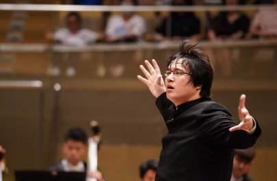 【衝撃】400人の音楽家が奏でるベートーヴェン『第九』!古城の夜空に響き渡る感動のシンフォニー