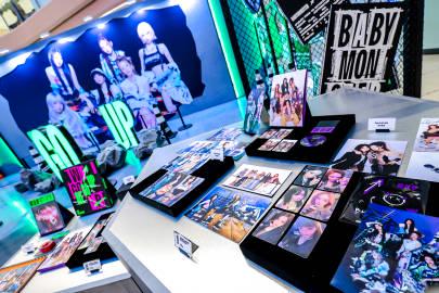 BABYMONSTERがついに北京・広州に上陸！ファン熱狂の「WE GO UP」ポップアップストア開催