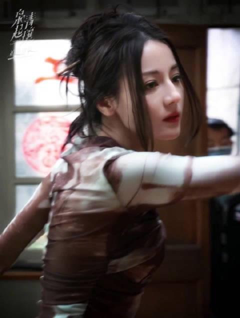 【熱議】迪麗熱巴の新ドラマ『梟起青壤』で話題沸騰！髪型一つでここまで変わる？視聴者が驚愕する“魔法のヘアスタイル”の秘密