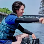 木の上で一夜を明かす王一博、自然との一体感に「本当の自分」を見つける感動の瞬間